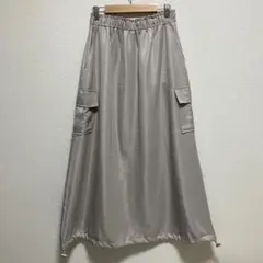 フレアロングスカート