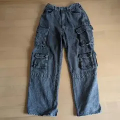 【土曜迄の出品】デニムパンツ ワイドシルエット グレー　Ｍサイズ