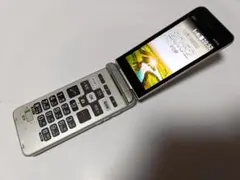 ☆ au GRATINA KYF41 シャンパンゴールド 新品同様