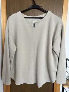 URBAN RESEARCH DOORS レディース　ベージュ 長袖カットソー