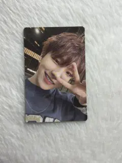 Item thumbnail for item cdaf7d8e-73f0-4dd7-963e-4be7d8e95863