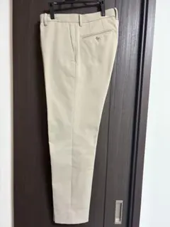 ユナイテッドアローズ　ベージュ スリムフィット スラックス