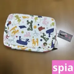 Item thumbnail for item 4aa93784-ff5f-4e5c-ab7f-56d920c828b8