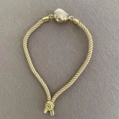 ブレスレット　ストーン　ベージュ