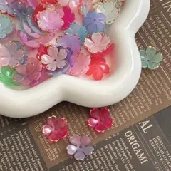 花形アクリルビーズ 30個　180円