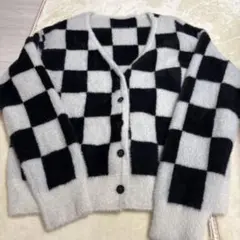 Item thumbnail for item ea8646d8-1930-4a56-9e3b-66a6ba12269c