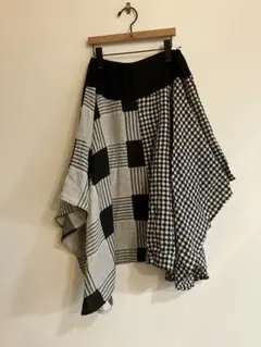 アシンメトリックチェック柄スカート