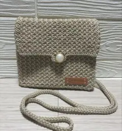 ハンドメイド　サコッシュ　ショルダーバッグ　ポシェット　かぎ針編み