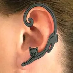 猫デザインブラックピアス　片耳用　1個　カジュアル　エレガント　個性的　アート
