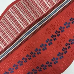 317半幅帯 小袋帯 正絹 博多織 赤色 青紺の小花に縞格子柄 小紋 着物