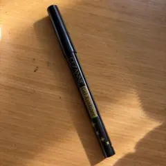 セザンヌ　ジェルアイライナー