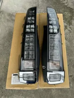 2025年最新】80 ヴォクシー 純正 テールの人気アイテム - メルカリ