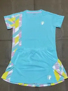 roche テニス・バドミント　シャツ　スコート　セットアップ