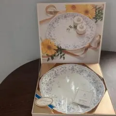 （新品）NARUMI Bone China プレートのサムネイル
