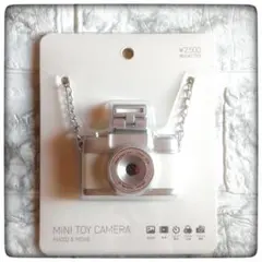3coins/スリーコインズ ミニトイカメラ アイボリー