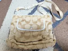 COACH シグネチャー ショルダーバッグ ベージュのサムネイル