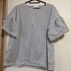 【美品】a.v.v ストライプ フレアスリーブ Tシャツ　春夏カジュアル