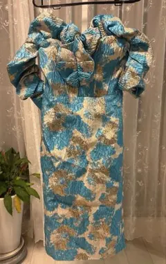 ジャガードオフショルダー花柄パーティードレス