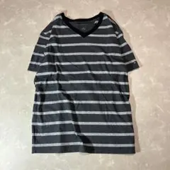 archive border v neck s/s tee y2k grunge