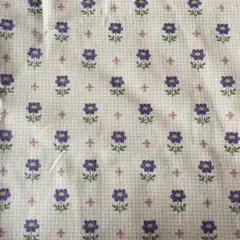 プリント生地　紫の花柄