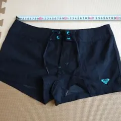 ROXY 黒 ショートパンツ