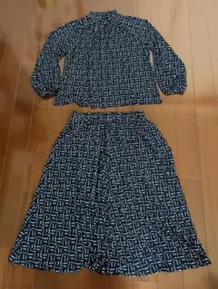 Doclasse幾何学模様ハイネックセットアップ青L
