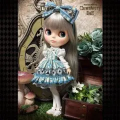 不思議の国の少女（花柄ブルー）　ジャンパースカート　ブライス　アウトフィット