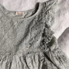 earthmusic&ecologyノースリーブフリルブラウス