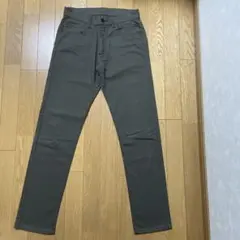 ユニクロ　スリムフィットチノ　28〜29インチ　　オリーブ