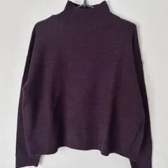 GU タートルネック ニット　S