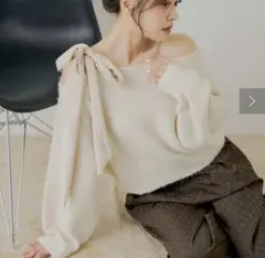 Chico チコ ベロアリボンワンショルルーズニット