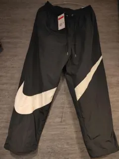 L 新品 未使用 ナイキ ナイロンパンツ