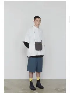 お得Graphpaper Viscose Kersey CloppedPantsのサムネイル