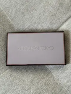 ADDICTION コンパクトアイシャドウ　エターナルインピンク101