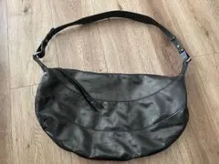 大容量 ショルダーバッグ