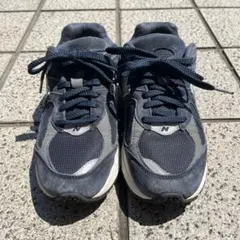 newbalance ニューバランス　M2002RCA ネイビー　23cm