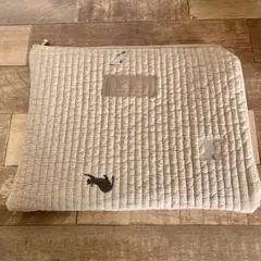 ヌビL字ファスナーマルチポーチ♡ラテ×キャット刺繍柄