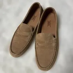 美品UGG スエード ドライビングシューズベージュ25〜25.5cm位
