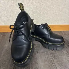 Item thumbnail for item 30953d46-e925-4ea4-947e-04dc54a2eb30