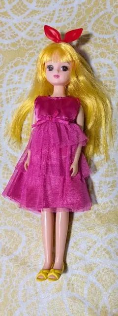 リカちゃん 人形 本体 フリル付きピンクドレス　金髪