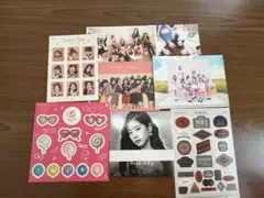 TWICE シール ハガキ ポスター 特典 カード ナヨン ツウィ サナ モモ