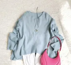 美品♪　Jines　ラクーン100％Vネックオーバーサイズニット　ライトグリーン