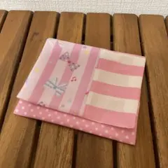 4055【2点100円、3点200円引き】リボン柄移動ポケット