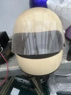 ネフヘルメット1983オールドヘルメットだが未来型アゴ紐無 現存率極少希少モデル ネフヘルメット1983オールドヘルメットだが未来型アゴ紐無 現存率極少