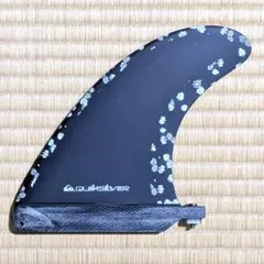 新品未使用シングルフィン9インチ　ブルー×レッド、 スクリュー付き 新品未使用シングルフィン9インチ ブルー×レッド、 スクリュー