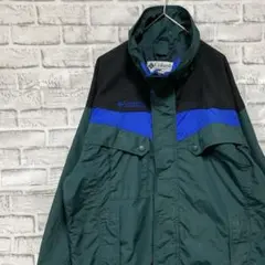 コロンビア　マウンテンパーカー　グリーンL ロゴ刺繍アウトドア1121