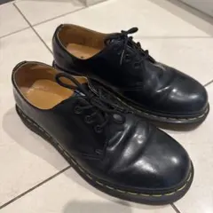 Dr.Martens 3ホール