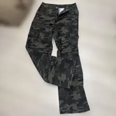 迷彩　デニムパンツ　カーゴパンツ　shein