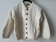 Item thumbnail for item 10fc15c3-ba0c-4ba7-8f20-db2a63118633