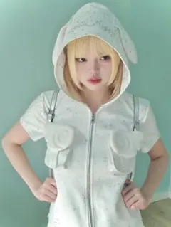 Hashtag DDD ホワイト　うさぎ　つばさ00ss y2kトップス